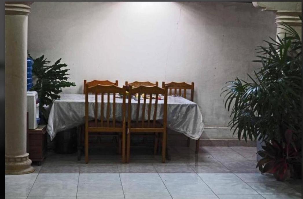 Gabelo Guest House ブキティンギ エクステリア 写真