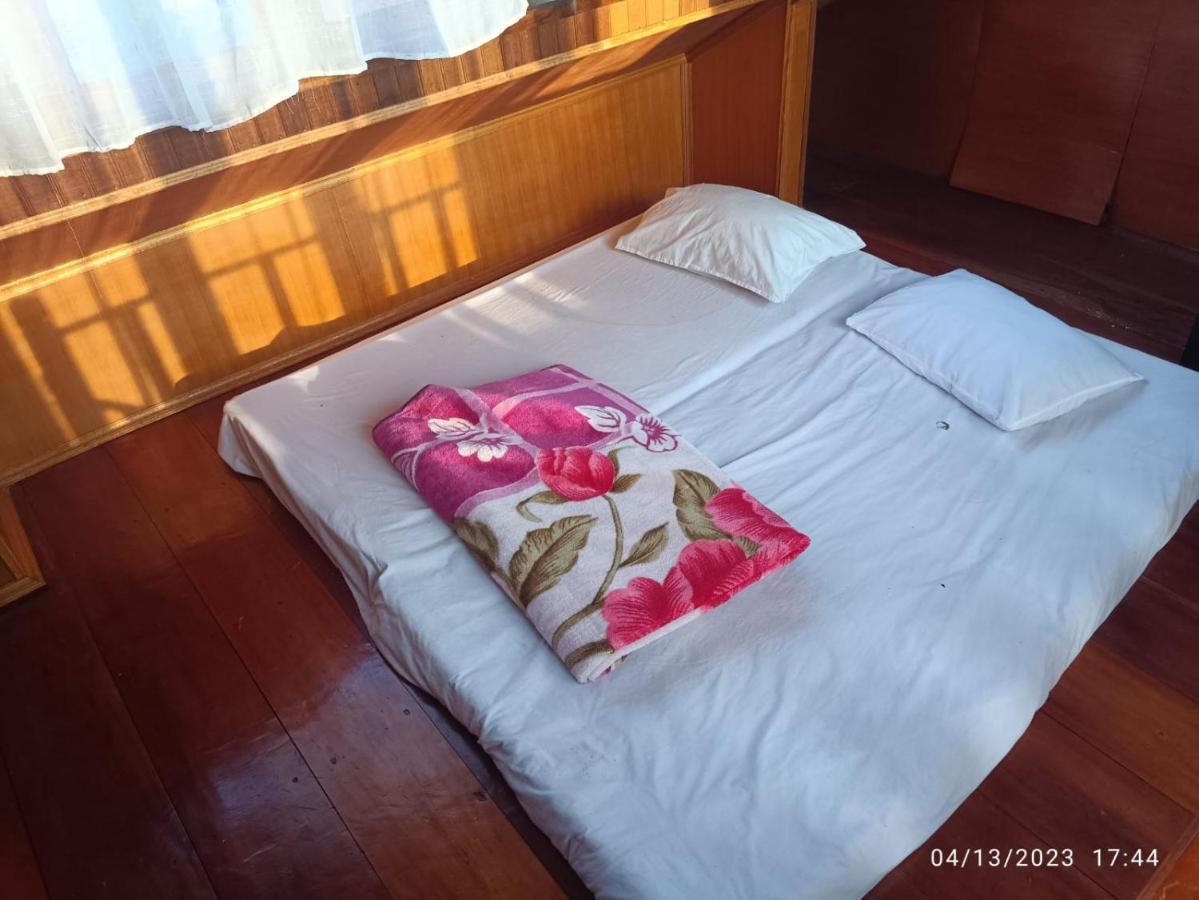 Gabelo Guest House ブキティンギ エクステリア 写真